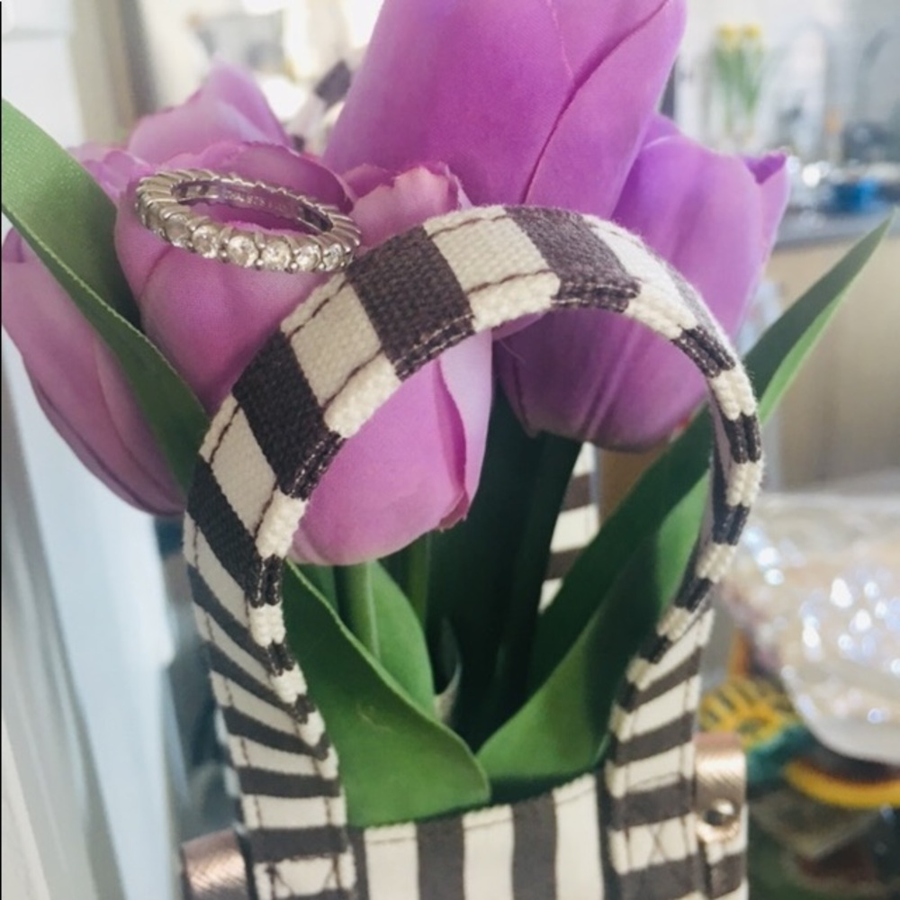 Sterling silver simulated diamond band🔹🔹🔹ring